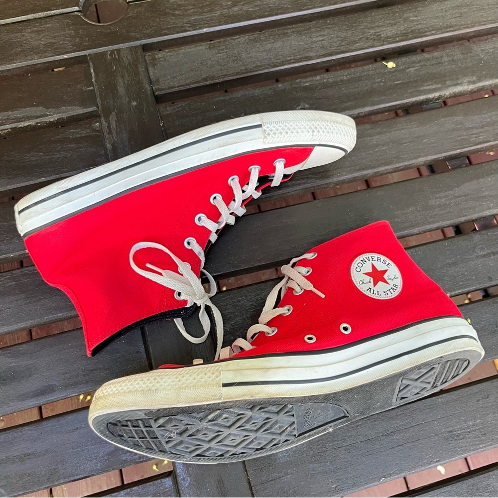 Converse Ctas Hi in Red (12) - Picture 1 of 5